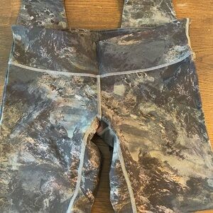 Lululemon Leggings Size 8.